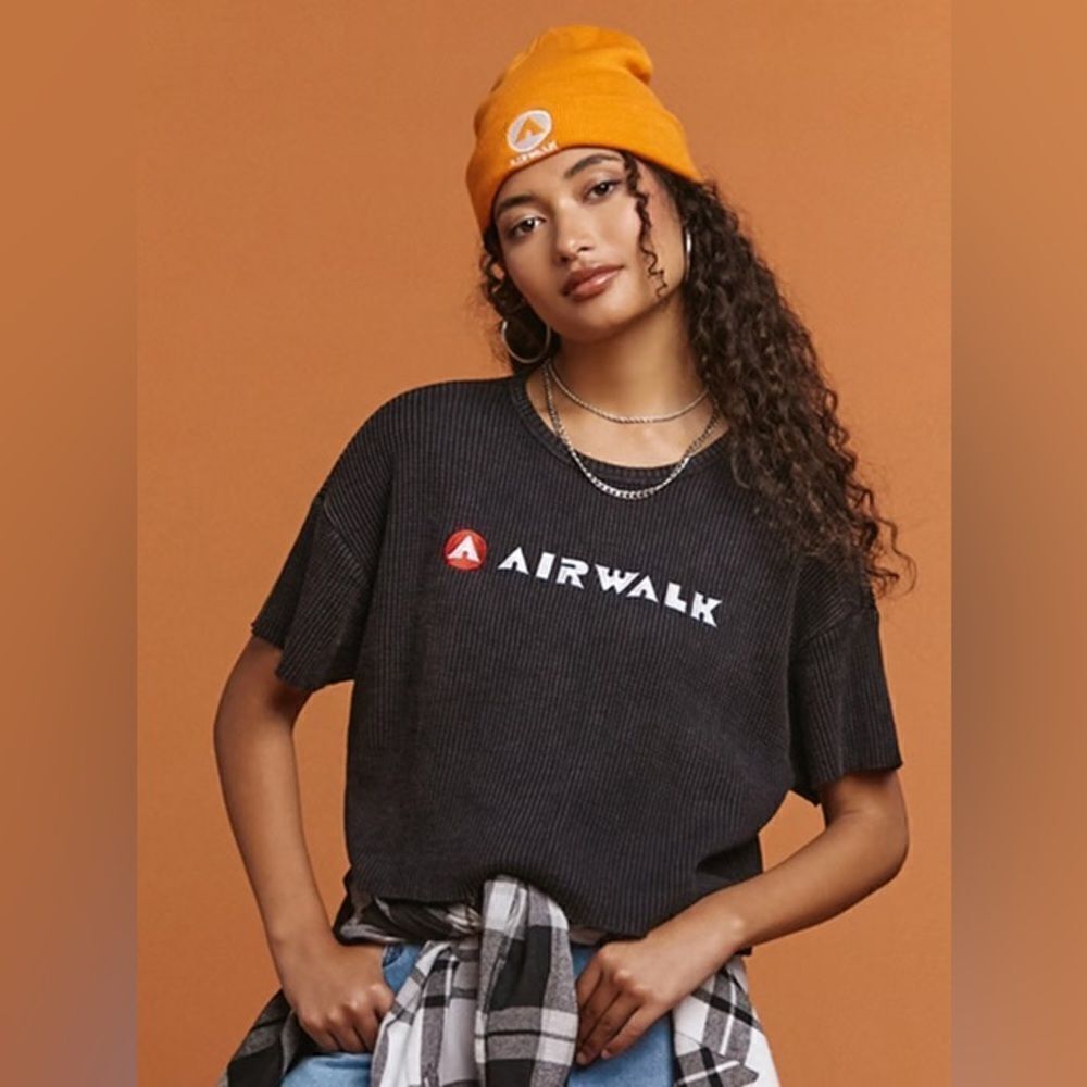 Airwalk Waffle Crop Top Black Medium Forever 21 Athleisure Streetwear